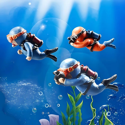 Aquarium Floating Diver